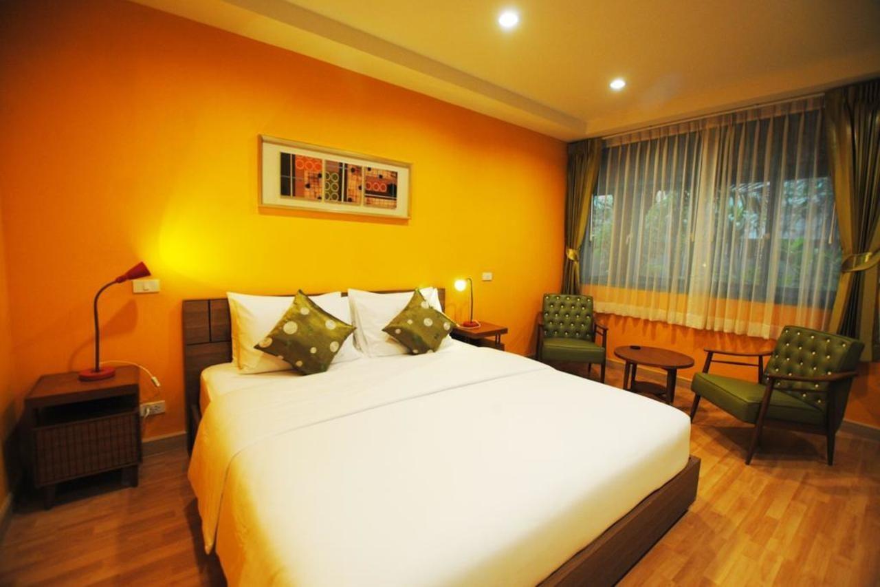 Focal Local Bed & Breakfast Bangkok Eksteriør bilde
